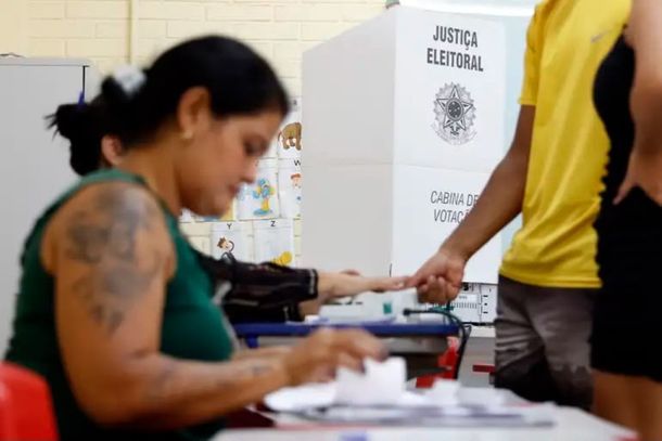 Mes&aacute;rios come&ccedil;am a ser convocados &agrave;s Elei&ccedil;&otilde;es 2026.