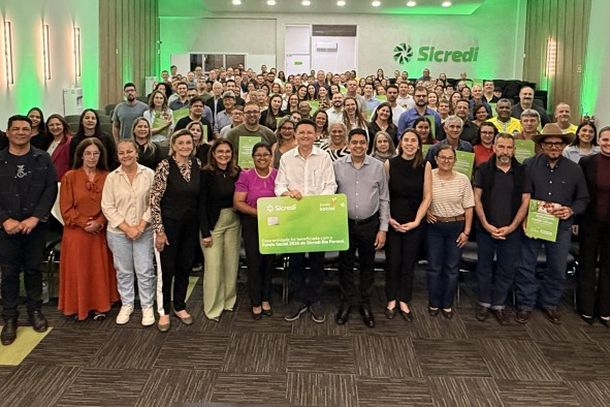 Cerim&ocirc;nia de entrega dos recursos foi realizada na sede do Sicredi em Nova Londrina.