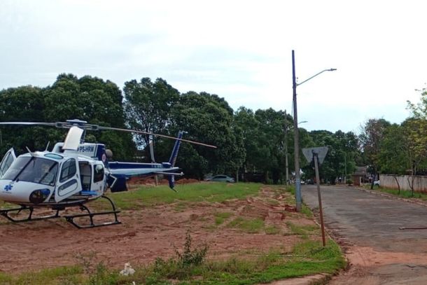 Jovem permanece internado no hospital em Maring&aacute;.