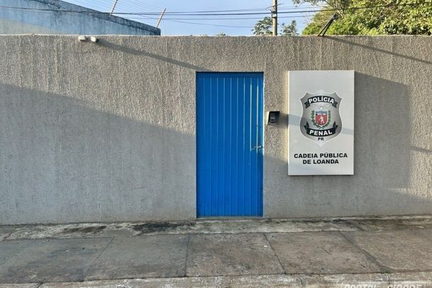 Suspeito foi abordado pela PM.