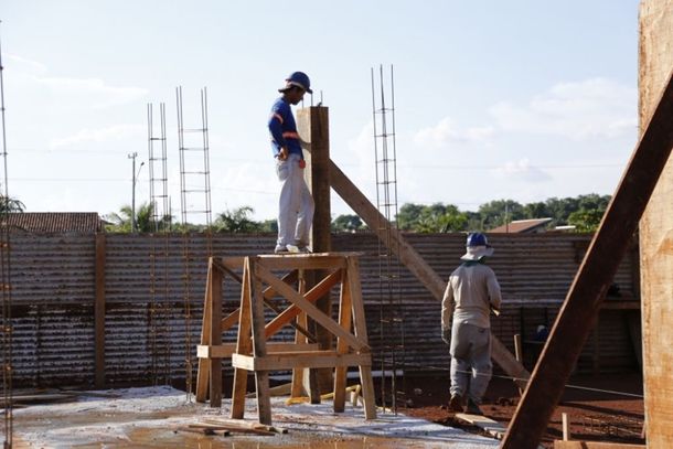 Obra de constru&ccedil;&atilde;o do Cetas