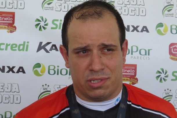 Teninho Pesso, com passagens por Uni&atilde;o e Mixto, &eacute; apresentado como novo treinador do Luverdense na tarde desta quarta-feira (12), no Passo das Emas, em Lucas do Rio Verde