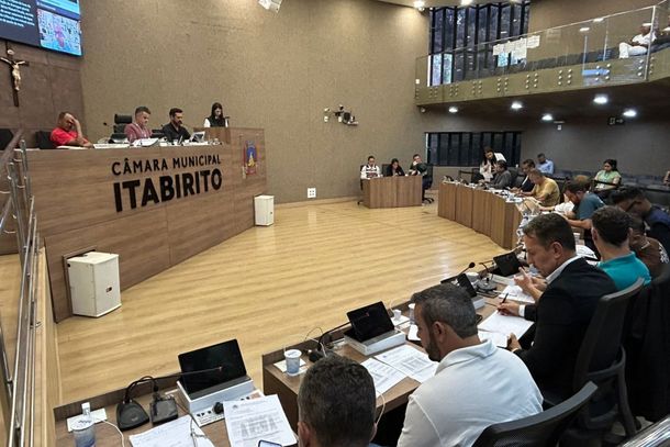 Segunda reuni&atilde;o ordin&aacute;ria de 2026: 16 mat&eacute;rias em an&aacute;lise, cinco novos projetos e di&aacute;logo direto com profissionais da sa&uacute;de no Plen&aacute;rio.