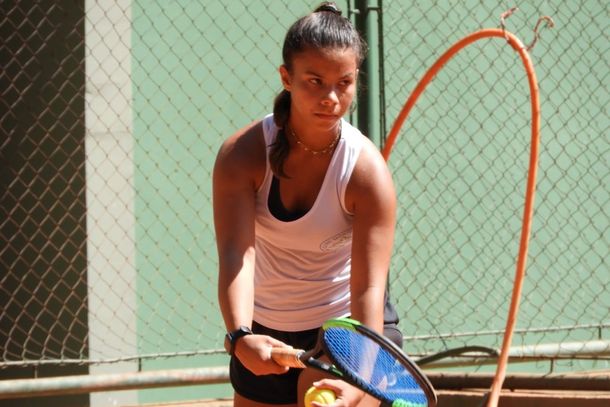 Tênis feminino de Mirassol vence Rio Preto e garante vaga na fase