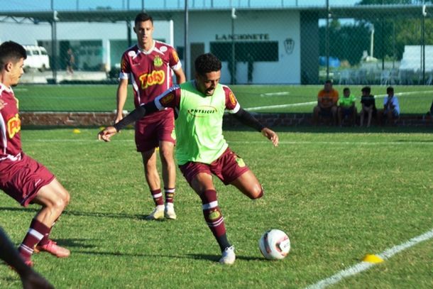 Jogadores do Mirassol treinam em Jo&atilde;o Pessoa: n&atilde;o h&aacute; como saber a escala&ccedil;&atilde;o desta quarta