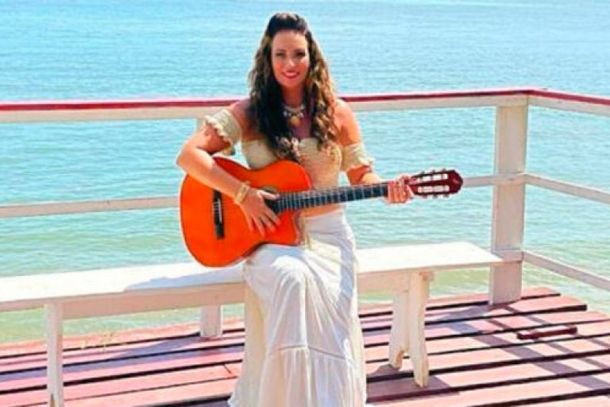 Regina Benedetti, com o show Chega de Saudade, um Tributo a Jo&atilde;o Gilberto, &eacute; neste dia 9, &agrave;s 21h, no Sesc Rio Preto
