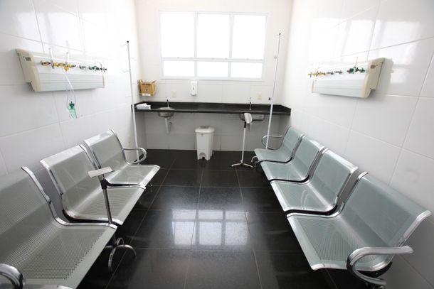 Espa&ccedil;o interno da UPA Mirassol