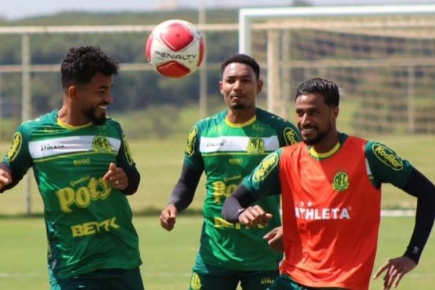 Treino do Mirassol no CT