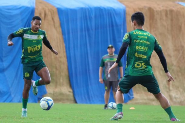 Mirassol, do atacante Fernandinho, treinou no CT do Manauara Esporte Clube e finalizou a prepara&ccedil;&atilde;o para a partida contra o Amazonas, nesta ter&ccedil;a-feira, na Arena da Amaz&ocirc;nia