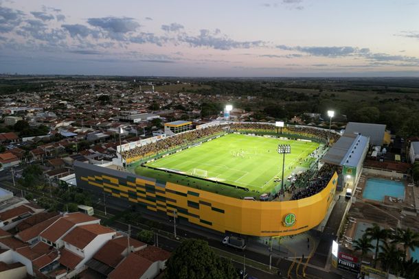 Vis&atilde;o a&eacute;rea do est&aacute;dio Mai&atilde;o