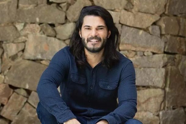 Allan Dias Castro &eacute; poeta e escritor