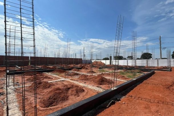 As futuras Unidades B&aacute;sicas de Sa&uacute;de est&atilde;o constru&iacute;das nos bairros Ip&ecirc;s 2 e Parque das Flores