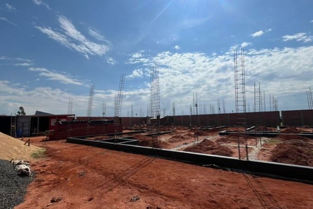 As futuras Unidades B&aacute;sicas de Sa&uacute;de est&atilde;o constru&iacute;das nos bairros Ip&ecirc;s 2 e Parque das Flores