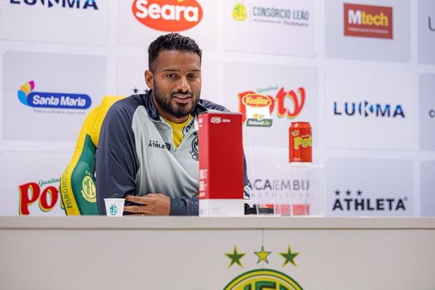Lateral Reinaldo em entrevista disse que est&aacute; vivendo um sonho, junto com o Mirassol ao disputar a Libertadores da Am&eacute;rica