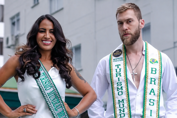 Representando o Brasil em um concurso internacional de beleza na Col&ocirc;mbia, Amanda e Dem&eacute;trio agora buscam conquistar a faixa de Miss e Mister Popularidade, t&iacute;tulo definido diretamente pelo engajamento do p&uacute;blico nas redes sociais