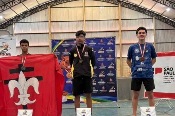 Mirassolense Nicolas Lasnou assegurou o bronze na categoria individual masculina Sub-21 do t&ecirc;nis de mesa