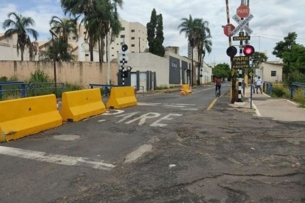  Rumo anuncia bloqueios em passagens de n&iacute;vel de Mirassol para obras de manuten&ccedil;&atilde;o