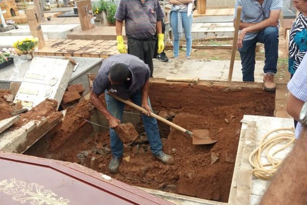 Caso inusitado foi registrado na manh&atilde; desta quinta-feira, no Cemit&eacute;rio Municipal de Mogi Mirim