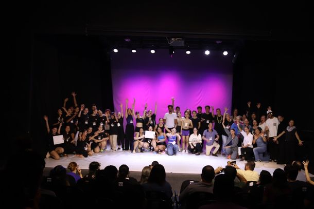 Festival de Dan&ccedil;a re&uacute;ne mais de 100 bailarinos em Mogi Mirim