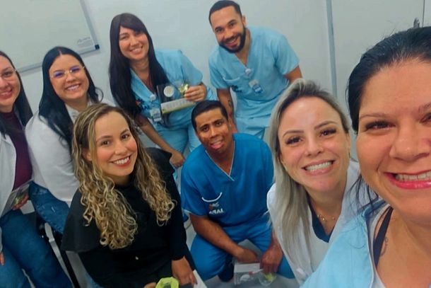 Funcion&aacute;rios da UPA realizam a&ccedil;&otilde;es com profissionais da unidade