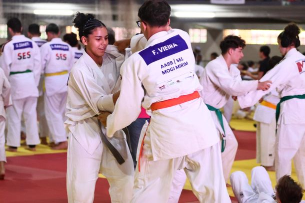 Larissa Lima conquista bronze para Mogi Mirim na Final Paulista de Jud&ocirc;