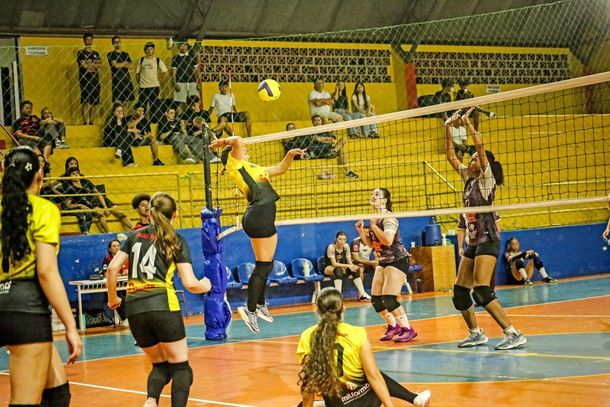 Mogi Mirim vence Araraquara e avan&ccedil;a &agrave; semifinal da Copa APV Sub-18