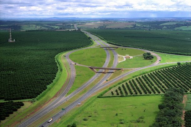 Renovias informa R$ 197 milh&otilde;es em recupera&ccedil;&atilde;o de asfalto entre 2025 e 2026