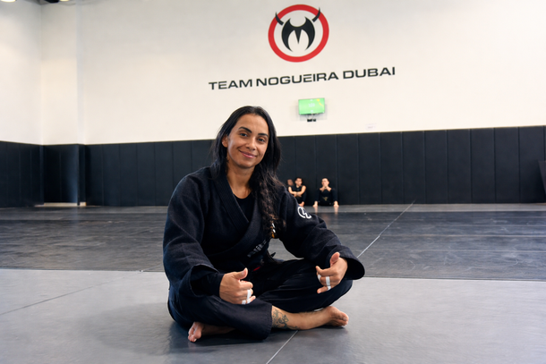 Aline Santos, professora de Educa&ccedil;&atilde;o F&iacute;sica e Faixa Preta de Jiu-jitsu