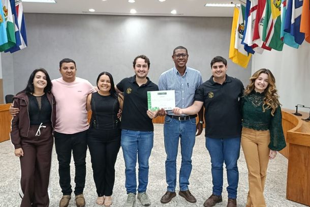 Entrega do certificado SISBI-POA.