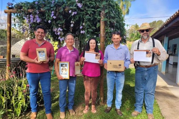 Cafeicultor Jo&atilde;o Onofre da Silva - 2&ordm; lugar no Concurso Estadual de Qualidade dos Caf&eacute;s de Minas Gerais 2025.