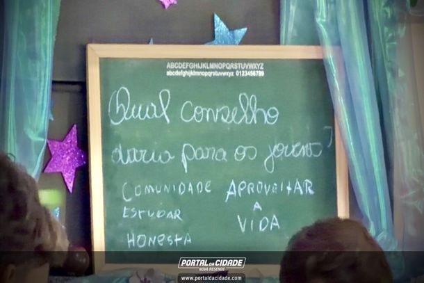 Alunos da Escola Padre Luiz Moreno levam carinho ao Lar S&atilde;o Vicente de Paulo