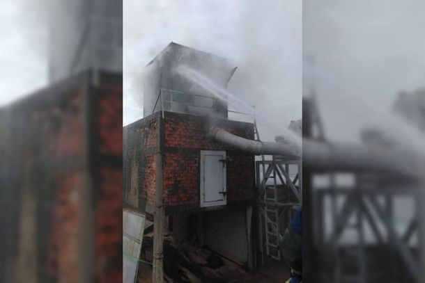 Ningu&eacute;m ficou ferido no inc&ecirc;ndio.
