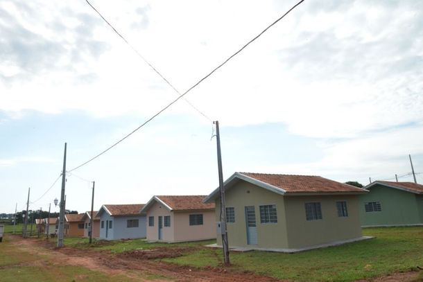 Santa Cruz de Monte Castelo e Quer&ecirc;ncia do Norte receber&atilde;o as moradias populares.