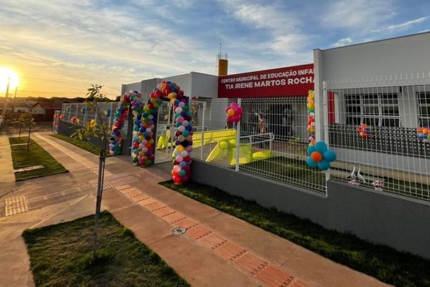 Com quase R$ 2 milh&otilde;es de investimentos com recursos pr&oacute;prios, a creche vai atender 110 crian&ccedil;as da faixa et&aacute;ria de 6 meses a 5 anos.