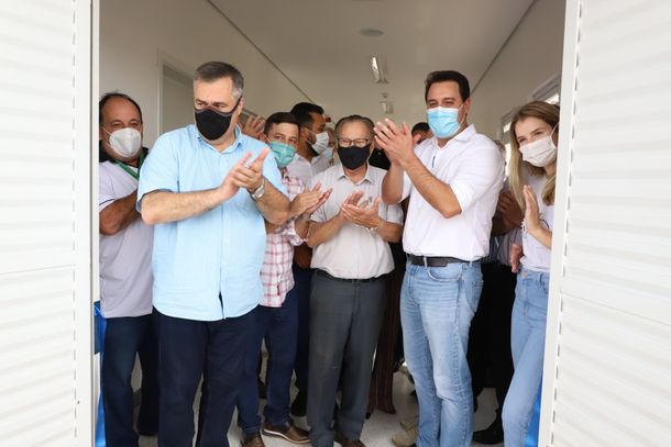 O governador Carlos Massa Ratinho Junior assinou nesta quinta-feira (17) o contrato para custeio da nova unidade Morumbi da Santa Casa de Paranava&iacute;.