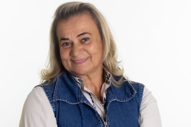 Shirley tinha 60 anos.