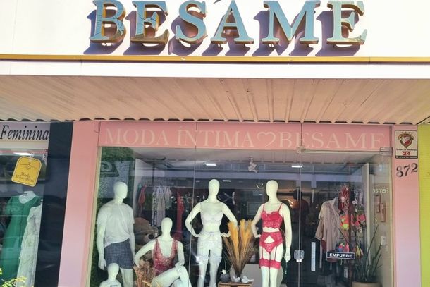 Besame intima sale