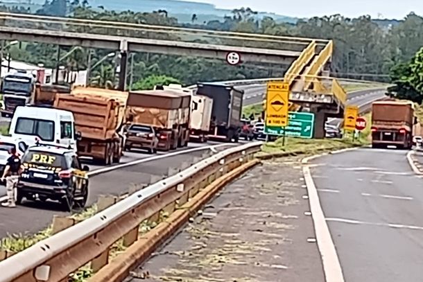 Viaduto Da Br 376 é Interditado Por Risco De Desmoronamento Diz Prf 