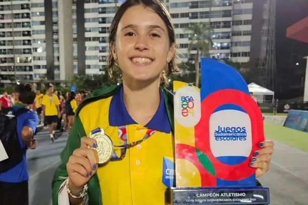  Maria Clara atingiu a marca de 1,64 m no salto, garantindo o lugar mais alto no p&oacute;dio sul-americano.