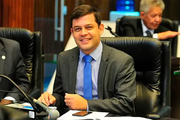 Desde que assumiu o cargo em Bras&iacute;lia, o parlamentar garantiu mais de R$ 400 milh&otilde;es em recursos para os munic&iacute;pios do Noroeste do Paran&aacute;.