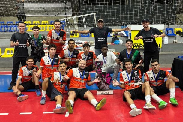 Com as inscri&ccedil;&otilde;es para o campeonato de futsal o projeto arrecadou mais de 800 kg de alimento.