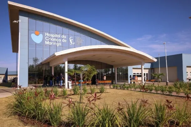 Atualmente, a unidade tem capacidade para 148 leitos de enfermaria, 20 de UTI pedi&aacute;trica, 20 de UTI neonatal e sete salas cir&uacute;rgicas