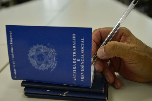 Ag&ecirc;ncia do Trabalhador oferece mais de 500 vagas de emprego em Paranava&iacute; 