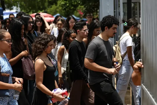 Prazo para justificar aus&ecirc;ncia no Enem 2025 termina dia 24 de abril