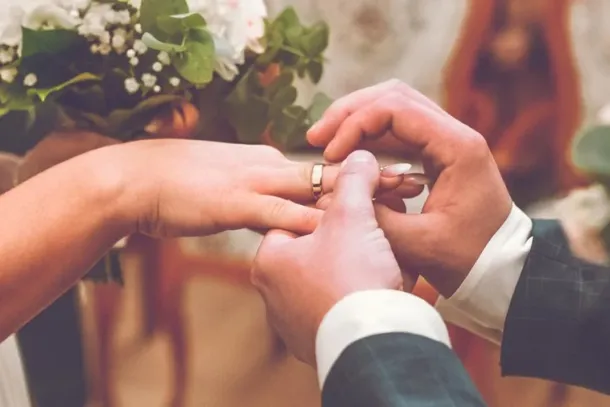  Inscri&ccedil;&otilde;es para casamento coletivo terminam nesta segunda-feira (18) em Paranava&iacute;