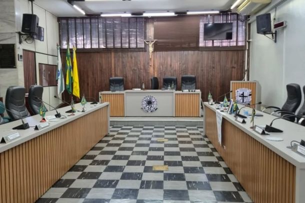 Em primeira discuss&atilde;o, os vereadores apreciar&atilde;o o projeto que institui a Semana Municipal de Seguran&ccedil;a no Tr&acirc;nsito no calend&aacute;rio oficial de eventos de Paranava&iacute;.