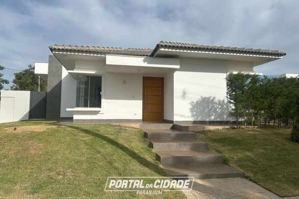 Confira quatro op&ccedil;&otilde;es de casas dispon&iacute;veis em Paranava&iacute;