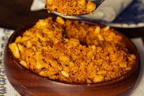 Farofinha de p&atilde;o