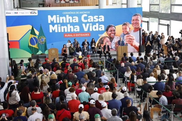 Segundo o governo, a expans&atilde;o busca fortalecer as pol&iacute;ticas p&uacute;blicas de habita&ccedil;&atilde;o e ampliar o atendimento a trabalhadores, agricultores familiares, comunidades tradicionais e movimentos sociais que enfrentam dificuldades de acesso &agrave; moradia digna.
