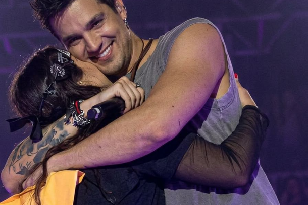Moradora de Paranava&iacute; faz ch&aacute; revela&ccedil;&atilde;o em show de Luan Santana e causa como&ccedil;&atilde;o nas redes